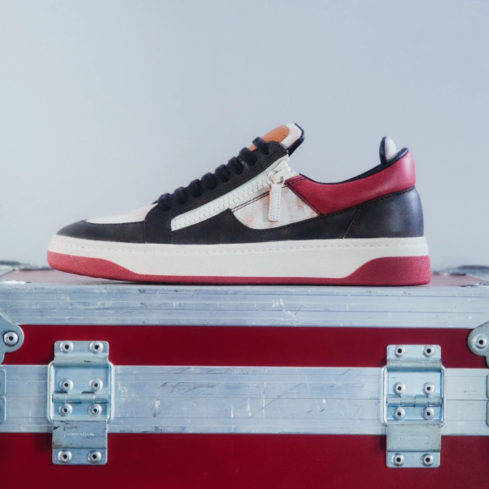 国内発送★GIUSEPPE ZANOTTI★GZ94 ロートップレザースニーカー RU30035002_A_1_1.jpg